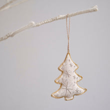 Load image into Gallery viewer, Irish Linen Christmas Tree - Pretty Little Duck
