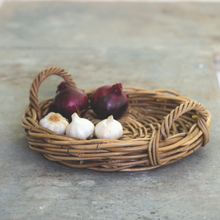 Load image into Gallery viewer, Round Kubu Tray - Pretty Little Duck
